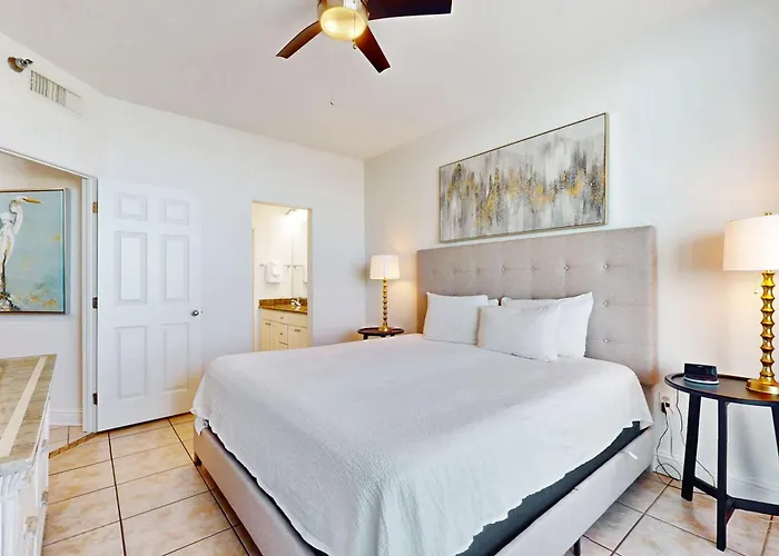 Holiday home Gulf-front On The W Balcony & Shared Pools Hot Tubs Sauna & Gym Gulf Shores